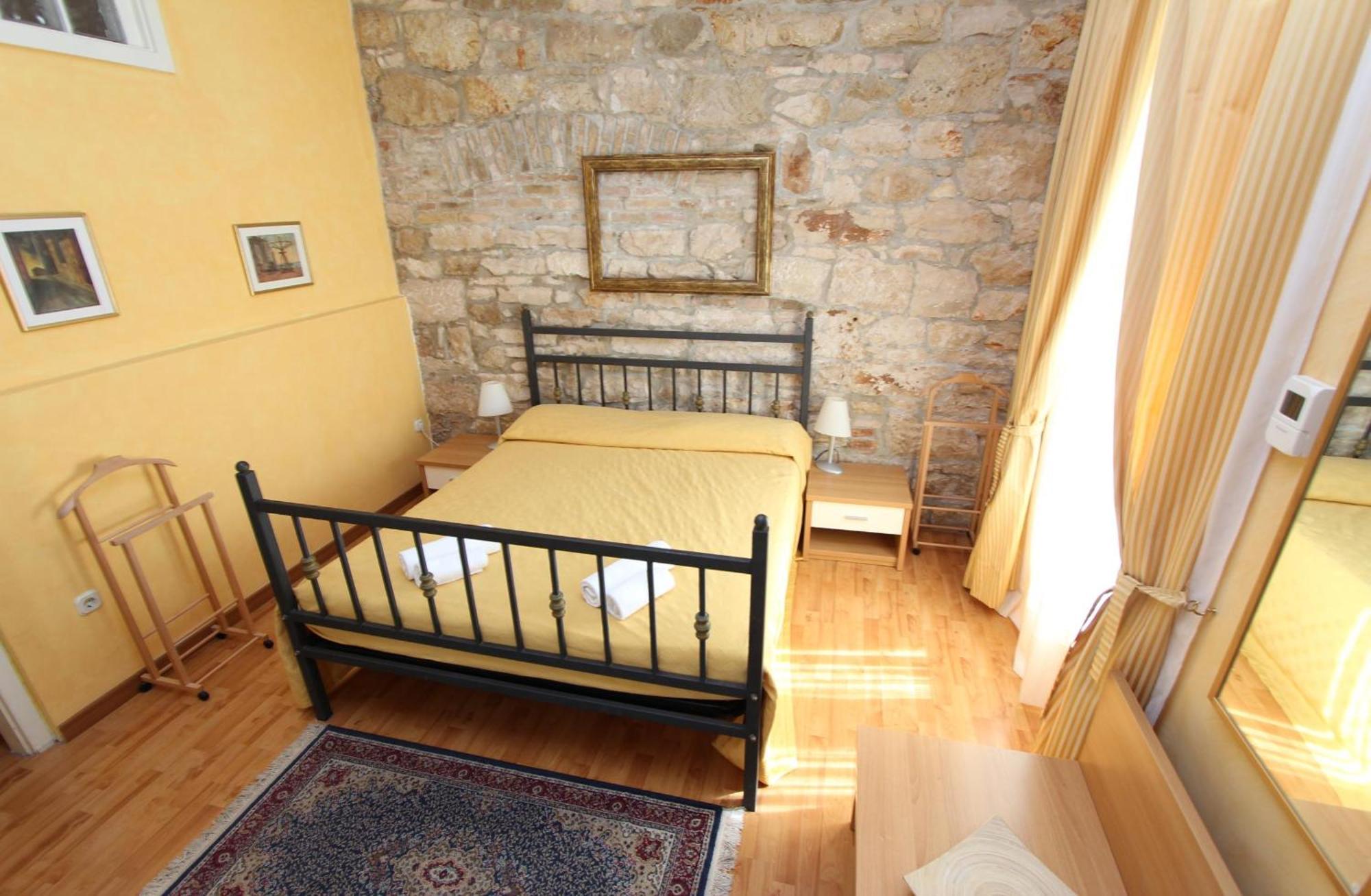 Rooms And Studios Villa Rossella 2 Rovinj Rom bilde