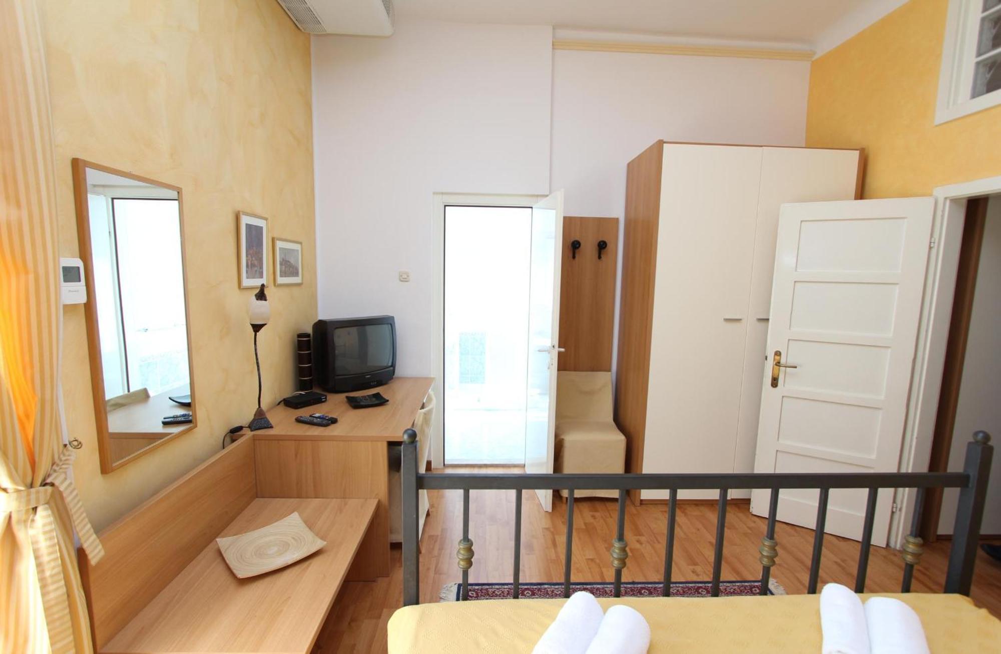 Rooms And Studios Villa Rossella 2 Rovinj Rom bilde