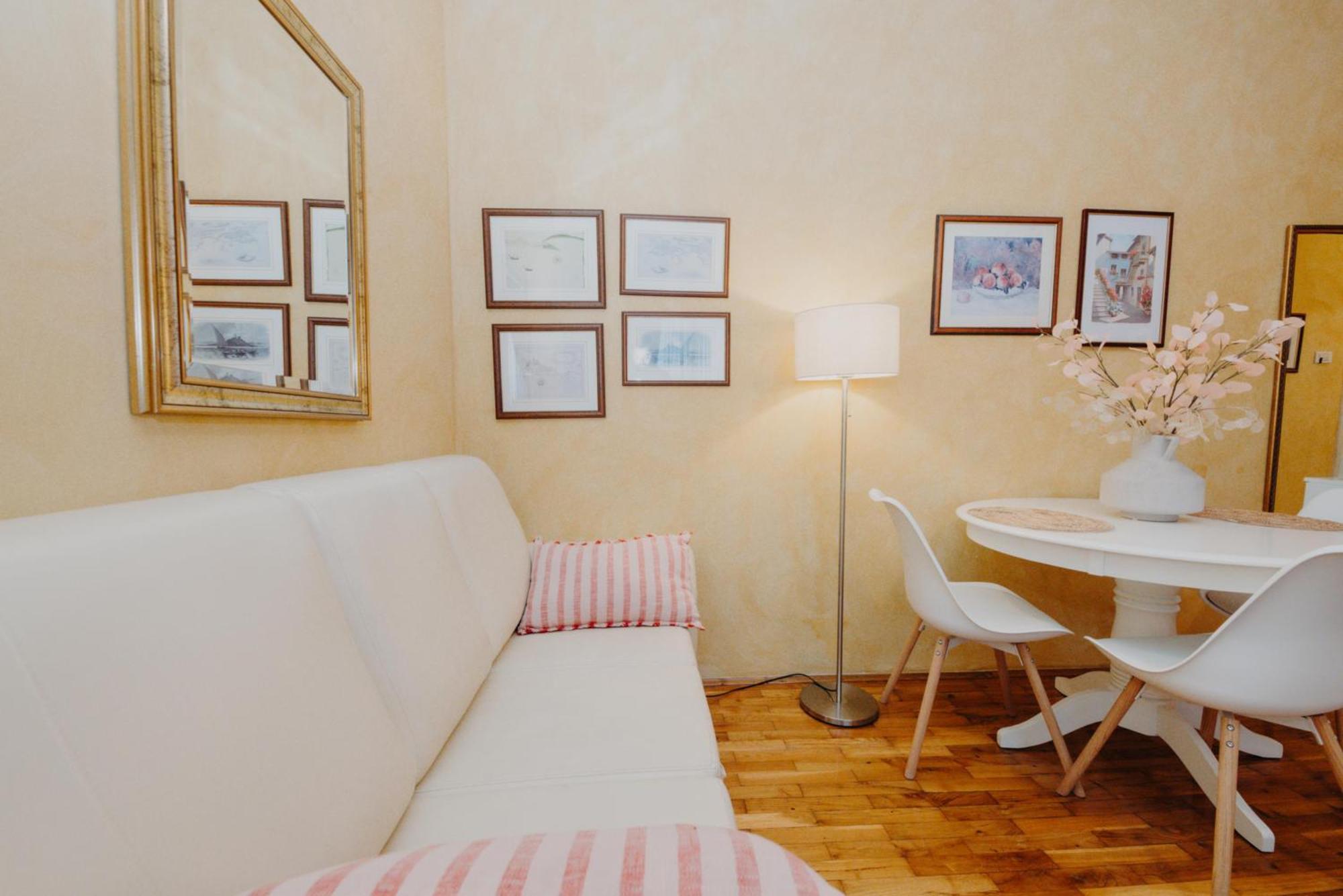 Rooms And Studios Villa Rossella 2 Rovinj Rom bilde