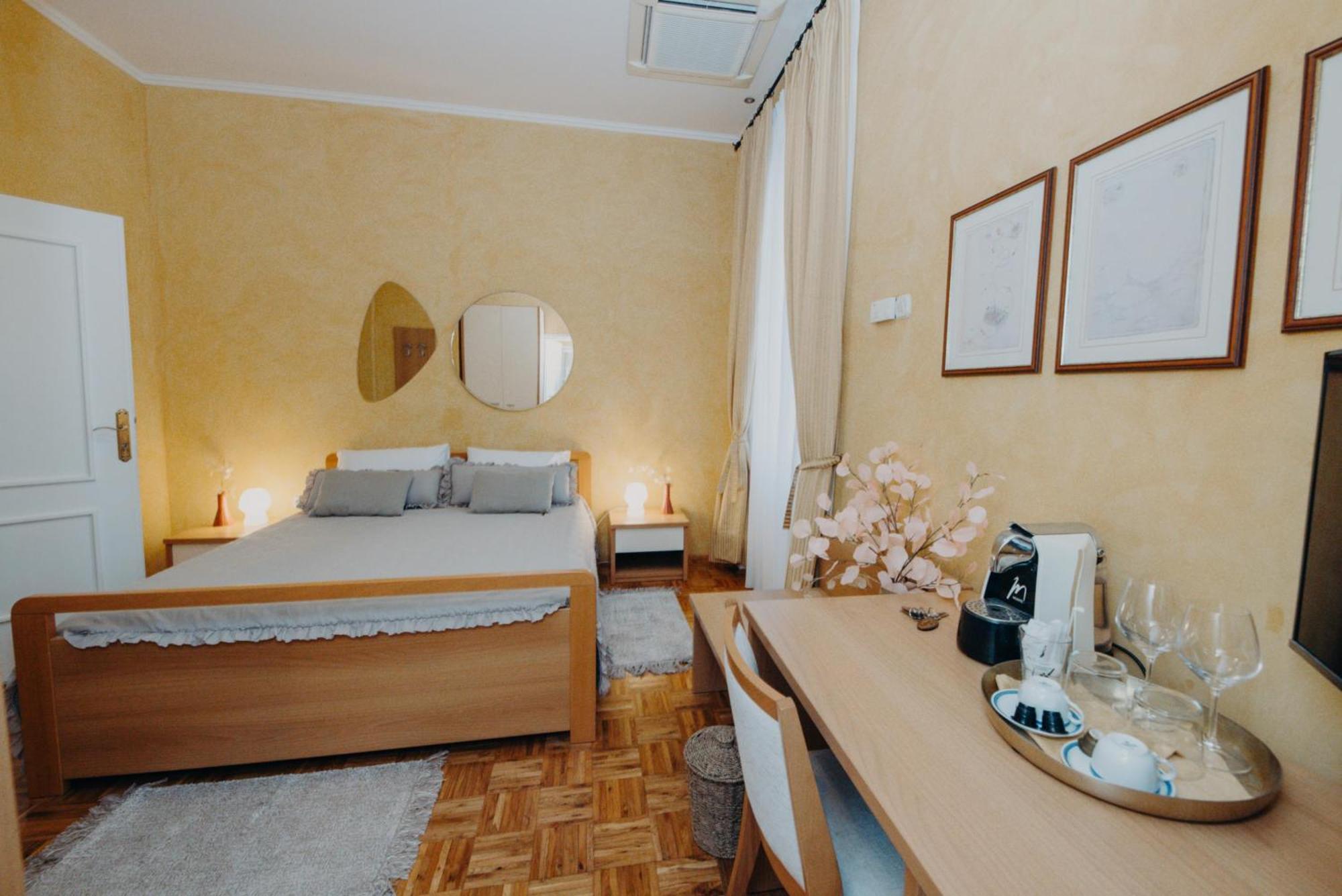 Rooms And Studios Villa Rossella 2 Rovinj Rom bilde